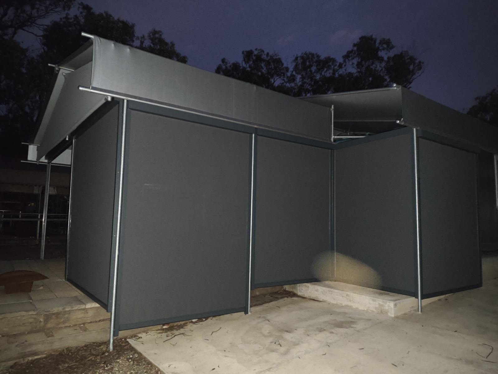 Outdoor zip screen, alfresco area